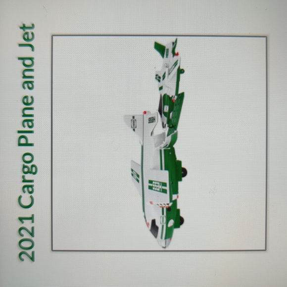NEW in Box 2021 Hess Toy Truck Cargo Plane and Jet - Picture 3 of 4